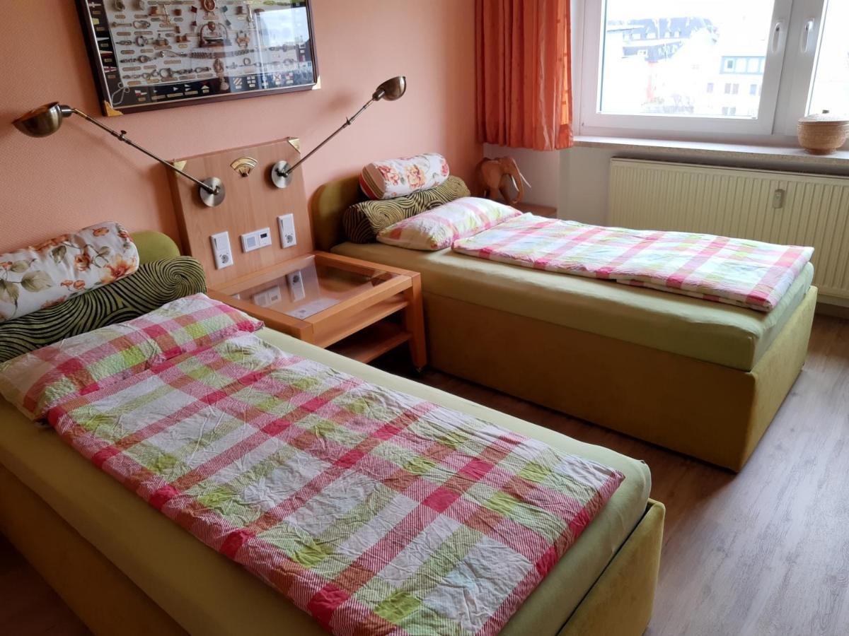 Ferienwohnung Ambiente เบรเมอร์ฮาเฟิน ภายนอก รูปภาพ